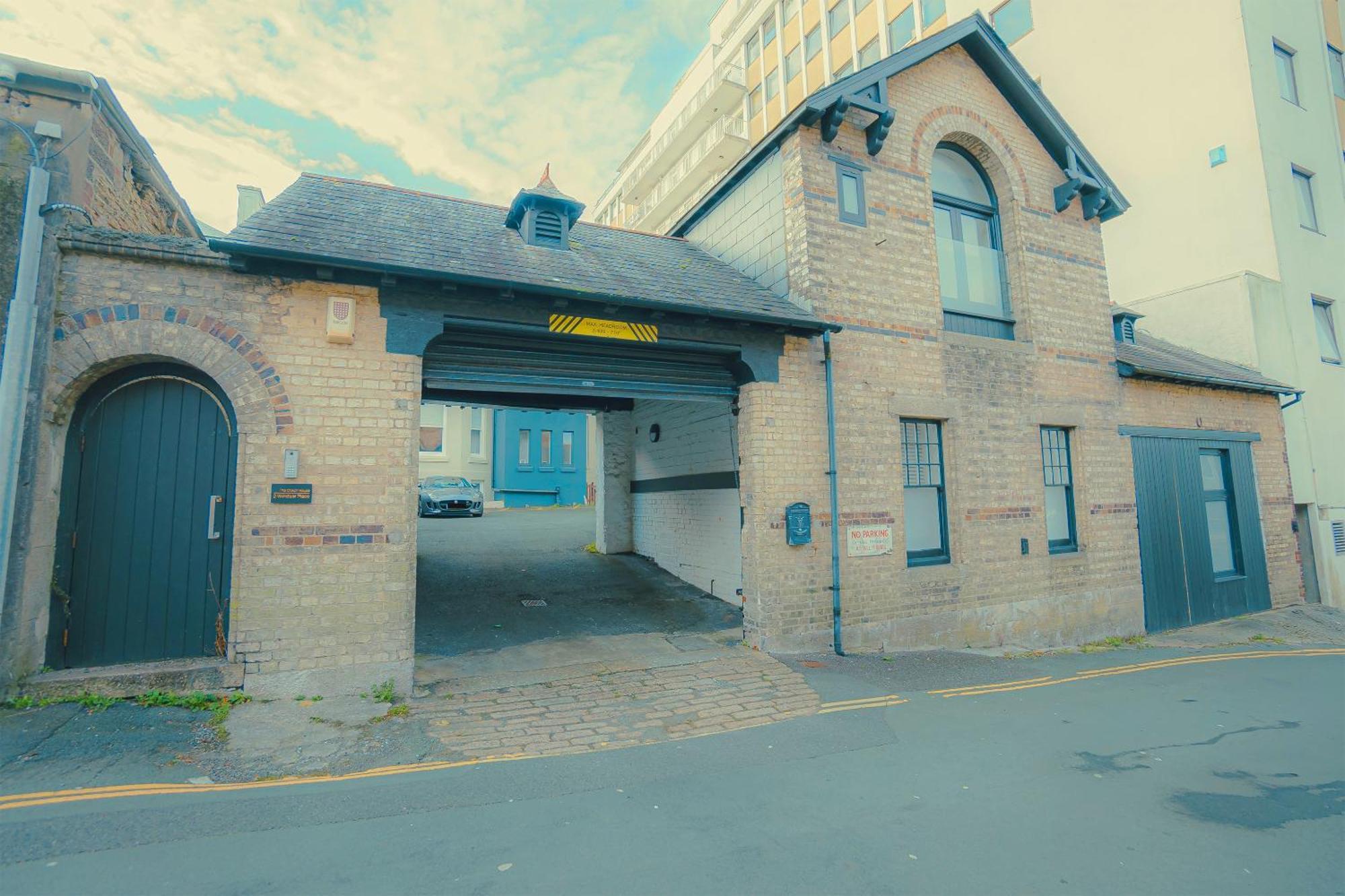 Executive Coach House On The Hoe 2 Free Parking Spaces Plymouth Exterior photo